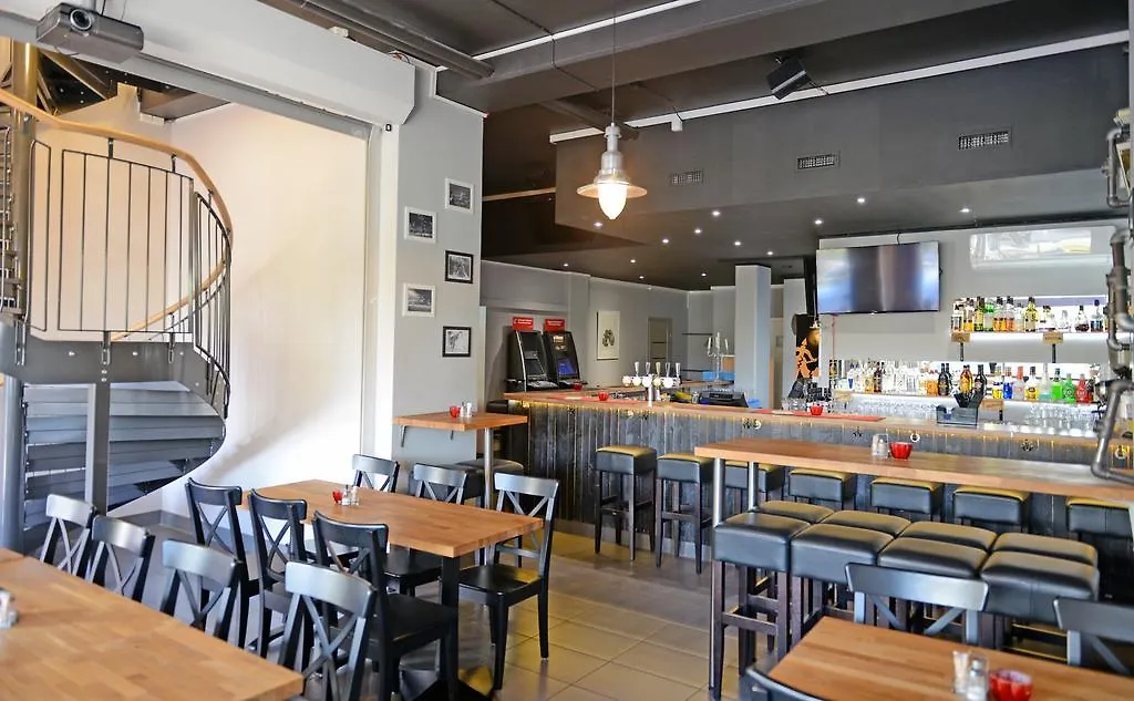 Spoton Hostel & Sportsbar Gothenburg